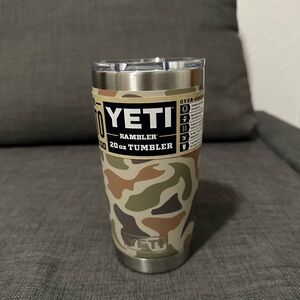 Yeti Rambler 20oz Tumbler Duck Camo